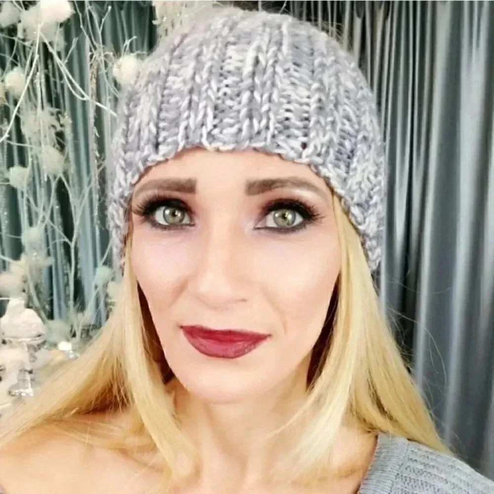 GRAY KNITTED HEADBAND